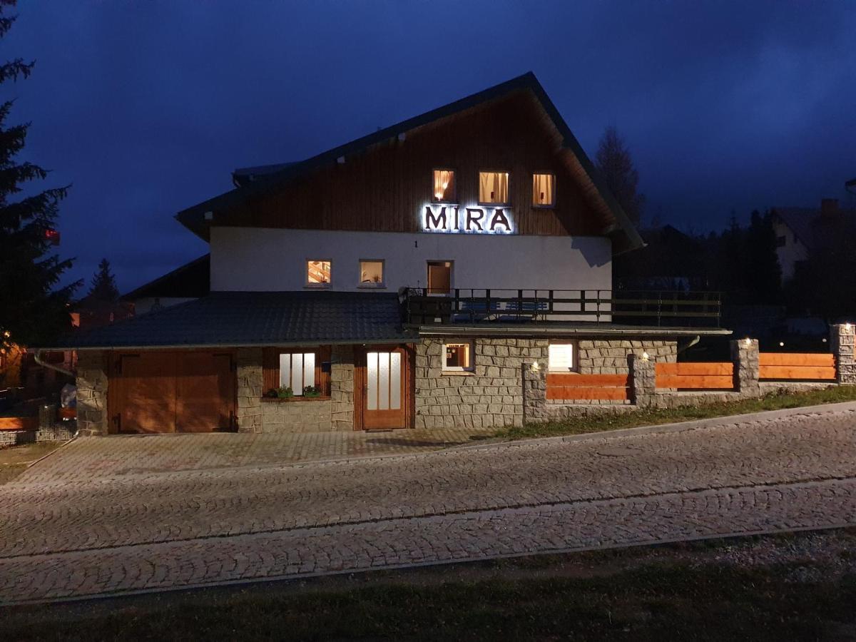 Privat overnatting Mira *